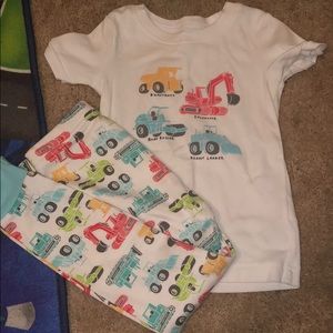 Brand new old navy boys 4t pjs